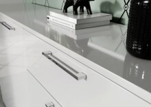 Sideboard >M-403< (BxHxT: 186x107x40 cm) in weiss - 186x107x40cm (BxHxT)