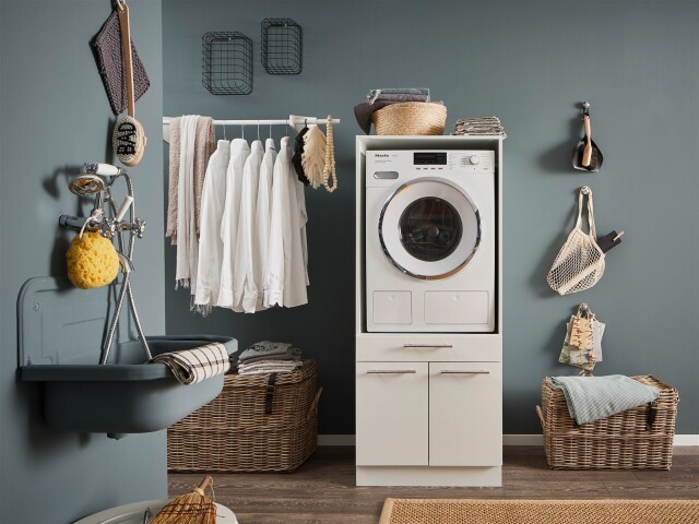 Waschmaschinenumbauschrank >LAUNDREEZY< in weiß - 67,5x162x67,5 (BxHxT)