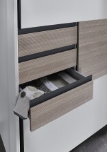 Schwebetürenschrank >Bremen< in WEISS + MULTIPLEX - 180x198x65cm (BxHxT)