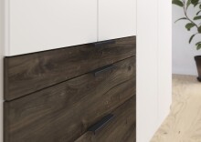Drehtürenschrank >Koda< in alpinweiß / Atlantic Oak dunkel - 181x210x54 (BxHxT)