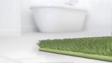 Badematte >LUSIA< in green, 100% Polyacryl SUPERSOFT - 120x70x1,8cm (LxBxH)