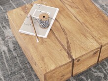 Couchtisch >WL1.756< in Akazie, Massivholz - 44x30x44cm (BxHxT)