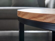 Couchtisch >WL6.511< in Eiche / schwarz, furniert / Metall - 45x70cm (HxD)