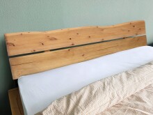 Massivholzbett >BE-0880< 4-Fuß, Kiefer eichefarbig honig gebeizt & geölt - 202x85x216 (BxHxT)